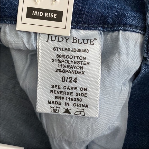 Judy Blue Braided Detail Relaxed Fit Skinny Leg Jeans - Picture 10 of 11